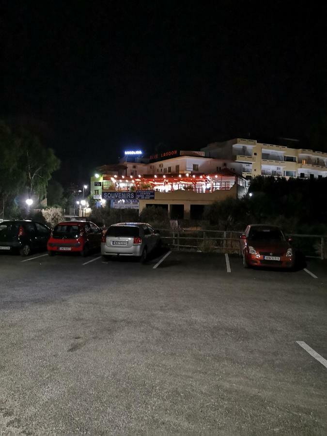 Blue Lagoon Hotel Amudára Laszithiu Kültér fotó